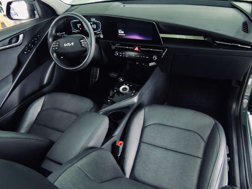 kia niro 1.6 gdi hev sx prestige dct hibrido 4p automatico 2023