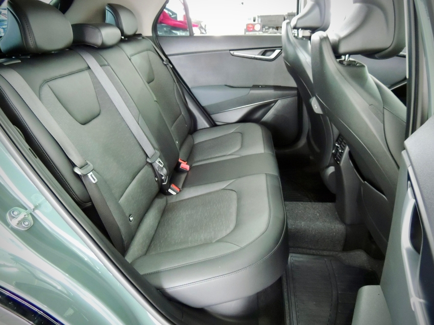 kia niro 1.6 gdi hev sx prestige dct hibrido 4p automatico 2023