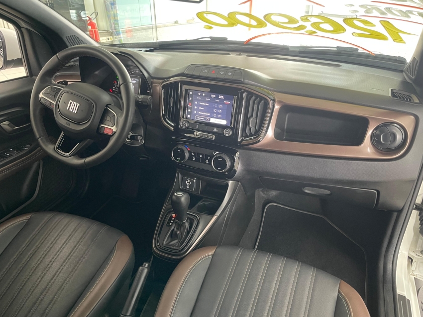 fiat strada 1.0 turbo 200 flex ranch cd cvt 4p automatico 2024
