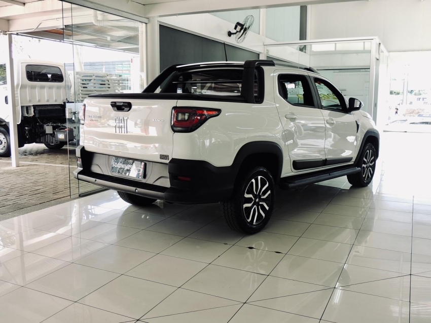 fiat strada 1.0 turbo 200 flex ranch cd cvt 4p automatico 2024