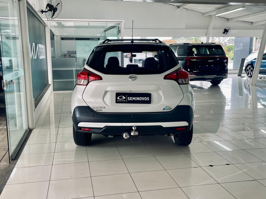 nissan kicks 1.6 16v flexstart sl 4p xtronic flex automatico 2018