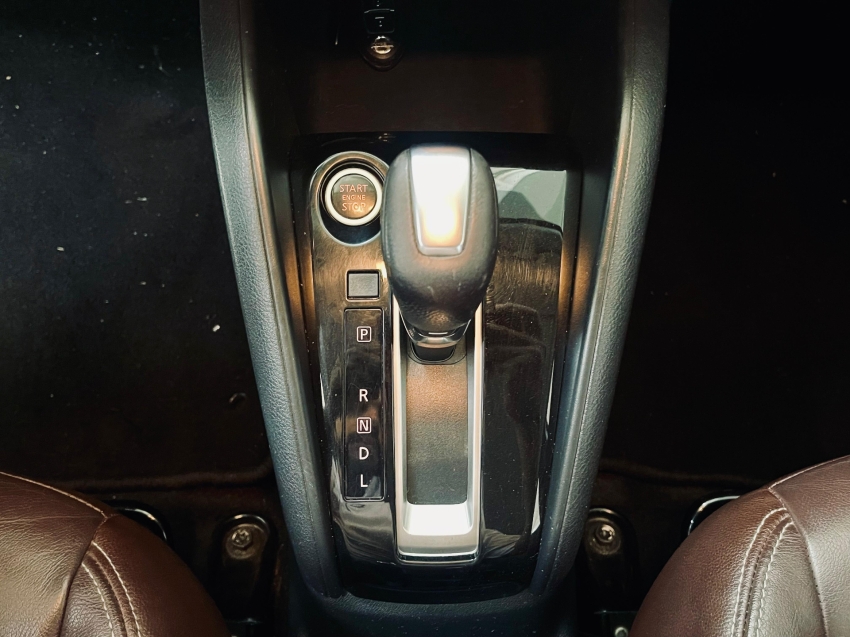 nissan kicks 1.6 16v flexstart sl 4p xtronic flex automatico 2018