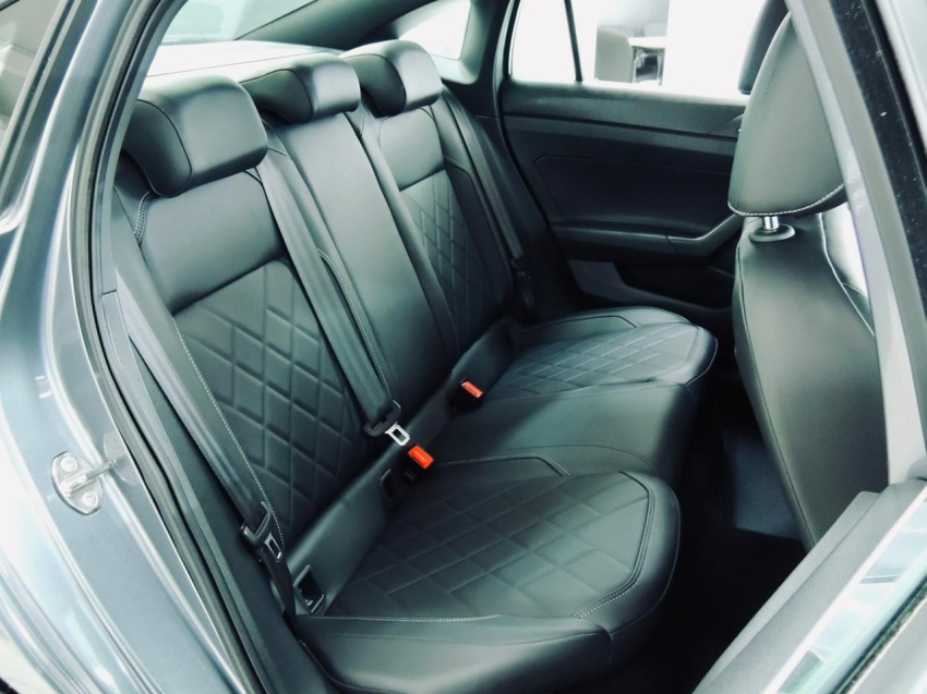 volkswagen virtus 1.4 250 tsi exclusive automatico flex 4p 2025