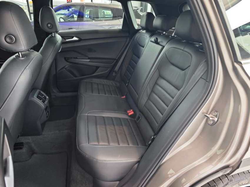volkswagen taos 1.4 250 tsi total flex highline automatico 4p 2024