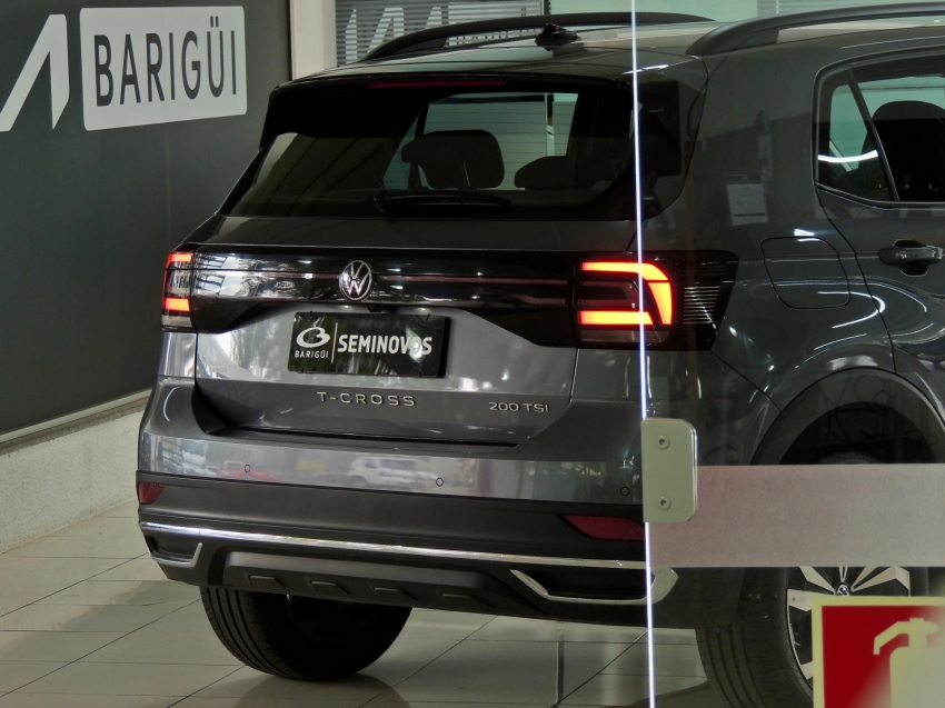 volkswagen t-cross 1.0 200 tsi total flex comfortline automatico 4p 202413 volkswagen t-cross 1.0 200 tsi total flex comfortline automatico 4p 202413