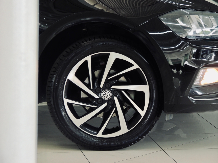volkswagen virtus 1.0 200 tsi highline automatico flex 4p 2021