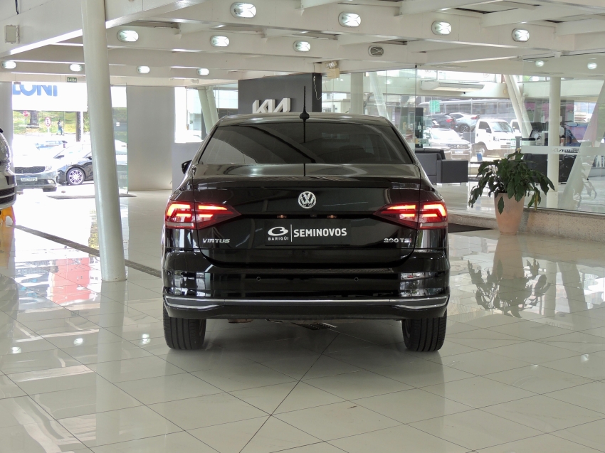 volkswagen virtus 1.0 200 tsi highline automatico flex 4p 2021