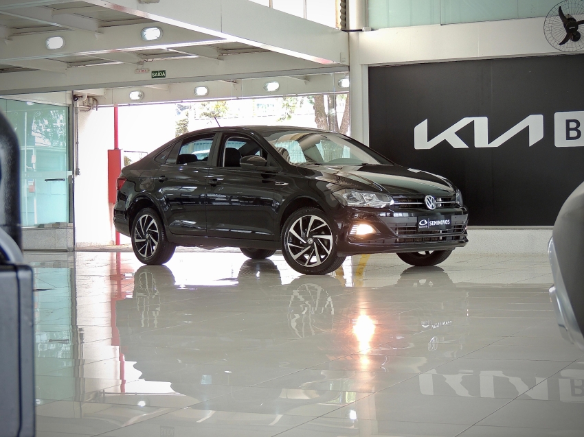 volkswagen virtus 1.0 200 tsi highline automatico flex 4p 2021
