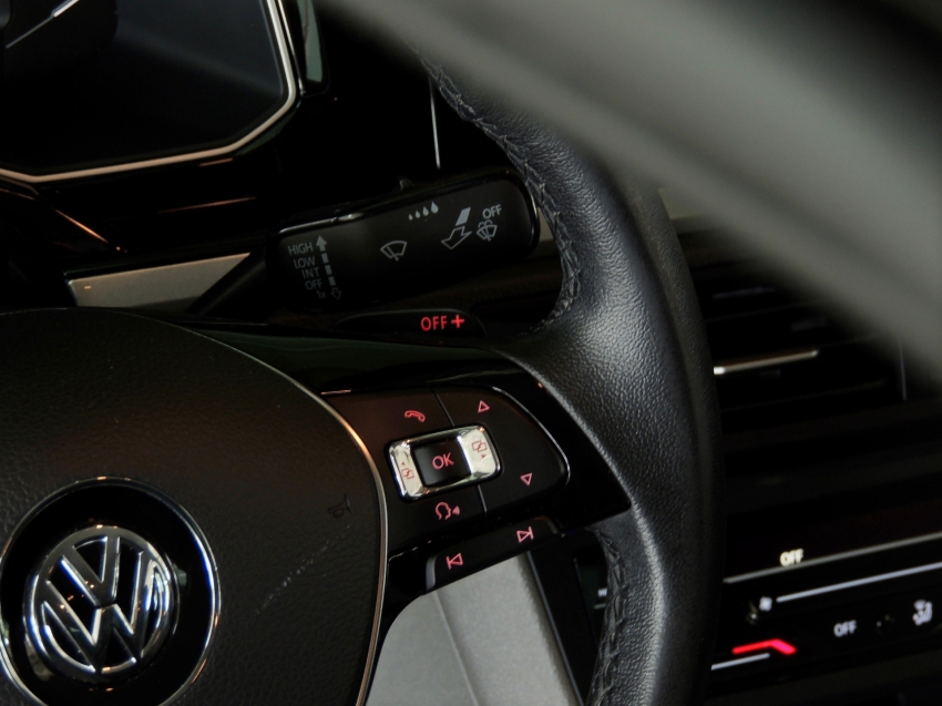 volkswagen virtus 1.0 200 tsi highline automatico flex 4p 2021