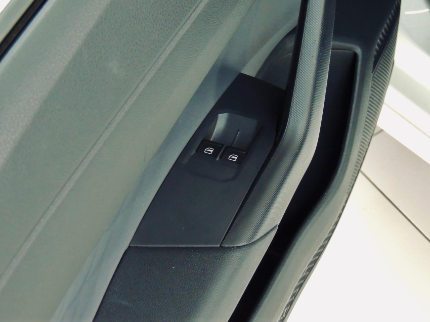 volkswagen polo 1.0 mpi track manual flex 4p 202525