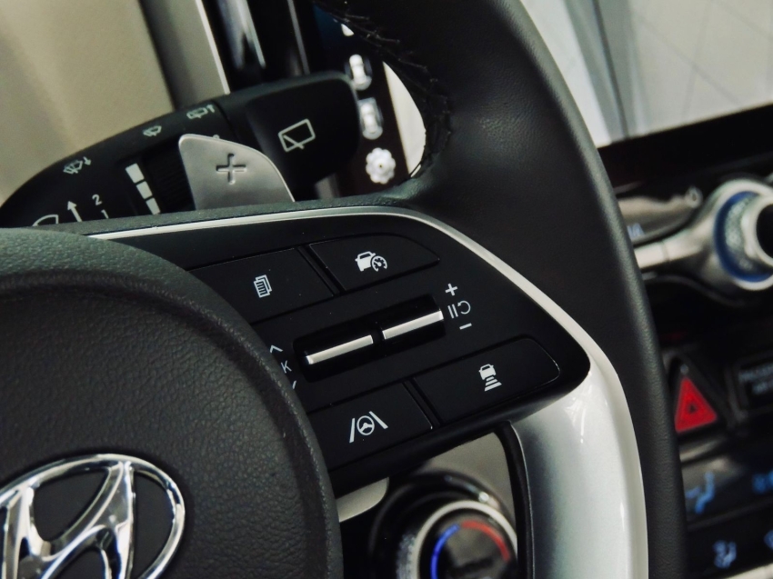 hyundai creta 2.0 flex ultimate automatico 4p 202427