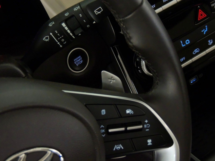 hyundai creta 2.0 flex ultimate automatico 4p 202426