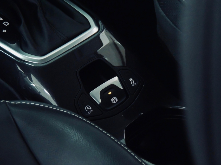 jeep renegade 1.3 t270 turbo flex longitude at6 4p automatico 202424