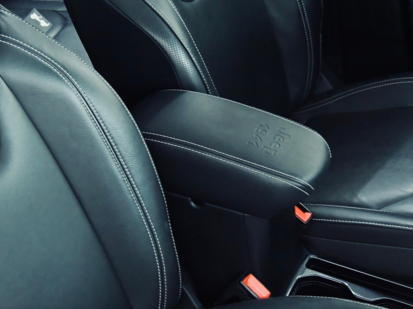 jeep renegade 1.3 t270 turbo flex longitude at6 4p automatico 202428