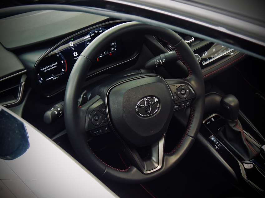 toyota corolla 2.0 vvt-ie flex gr-s direct shift 4p automatico 202418