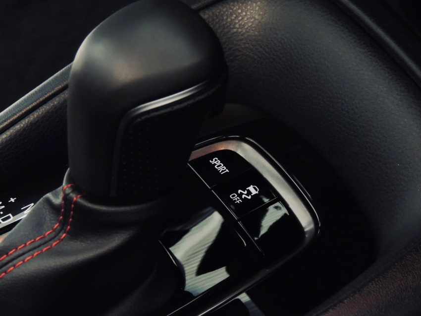 toyota corolla 2.0 vvt-ie flex gr-s direct shift 4p automatico 202424