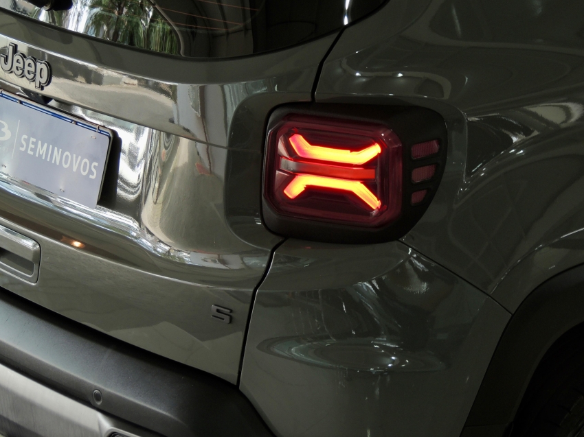 jeep renegade 1.3 t270 turbo flex s 4x4 at9 4p automatico 202311