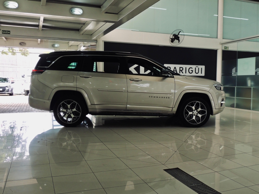 jeep commander 2.0 td380 turbo diesel overland at9 4p automatico 202317