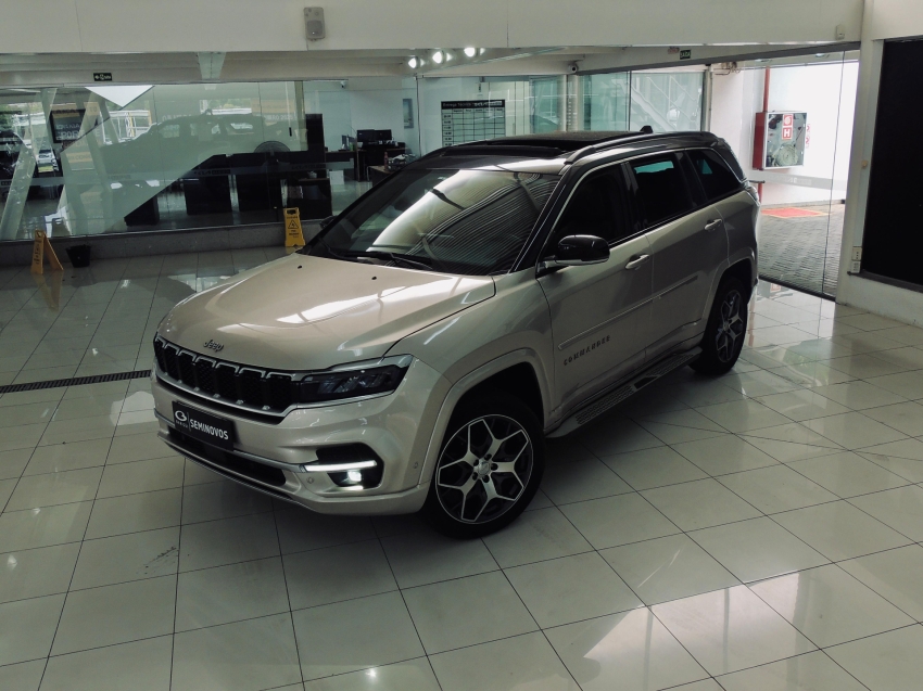 jeep commander 2.0 td380 turbo diesel overland at9 4p automatico 20237