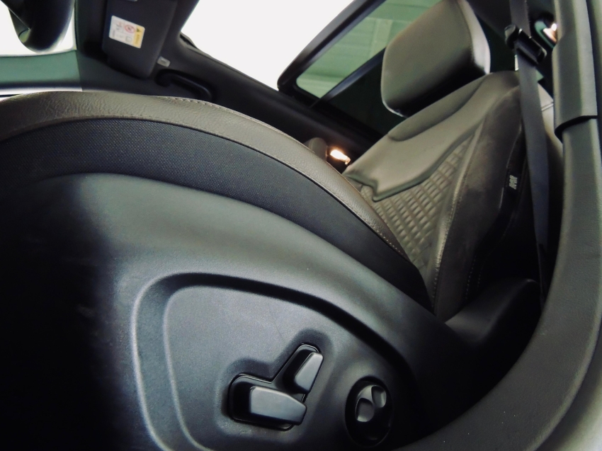 jeep commander 2.0 td380 turbo diesel overland at9 4p automatico 202332