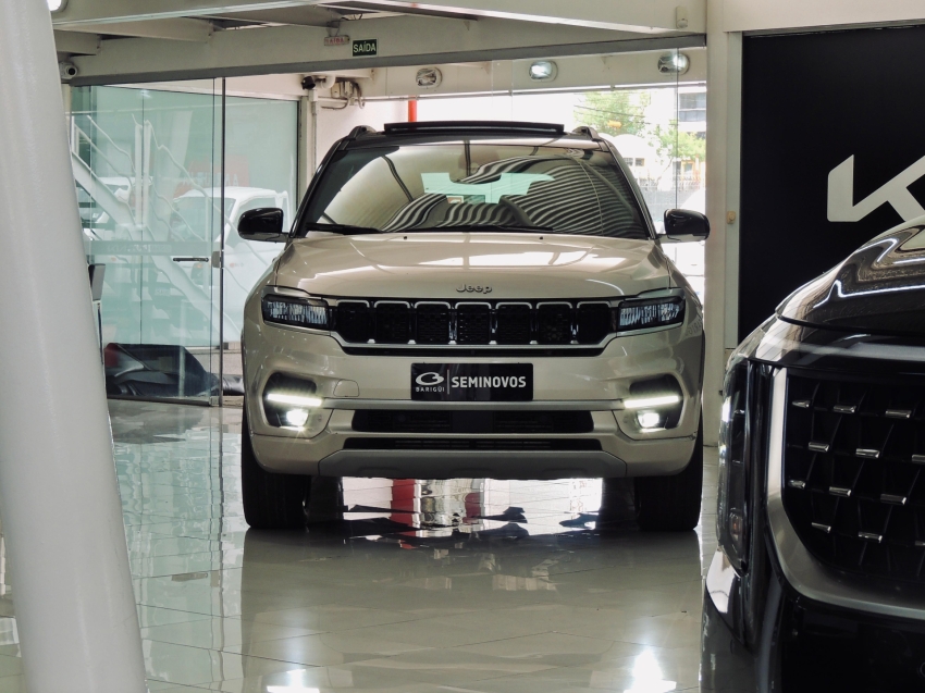 jeep commander 2.0 td380 turbo diesel overland at9 4p automatico 20234