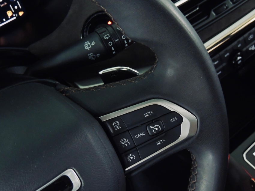 jeep commander 2.0 td380 turbo diesel overland at9 4p automatico 202323