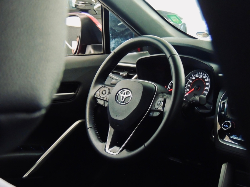 toyota corolla cross 2.0 vvt-ie flex xre direct shift 4p automatico 202213