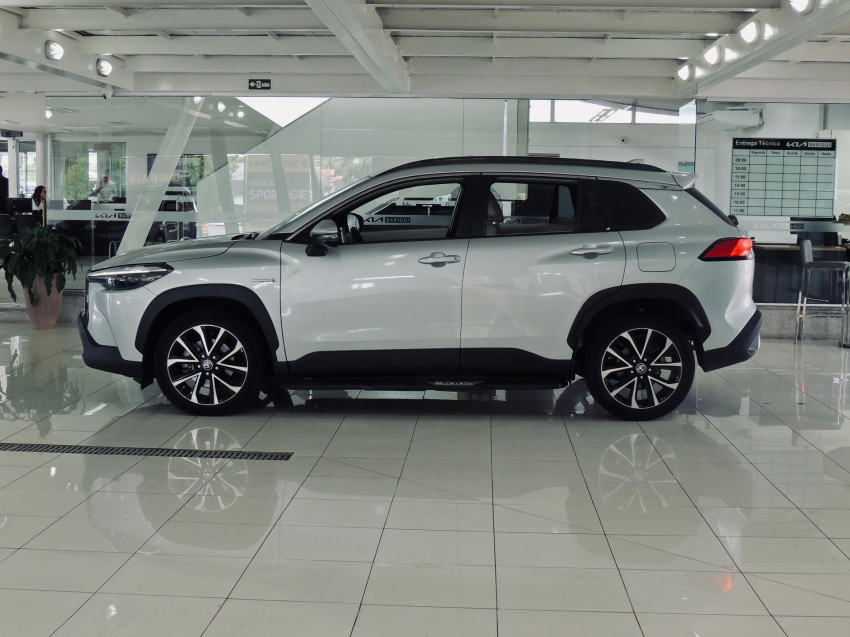 toyota corolla 1.8 hibrido automatico 20225