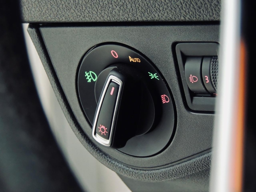 volkswagen nivus 1.0 200 tsi total flex highline automatico 4p 202126