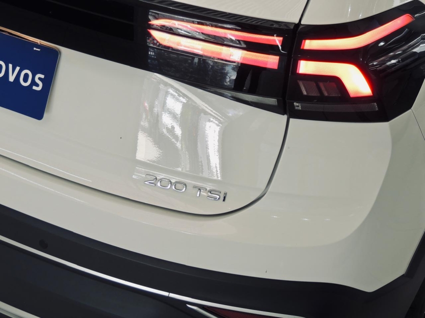 volkswagen nivus 1.0 200 tsi total flex highline automatico 4p 202113