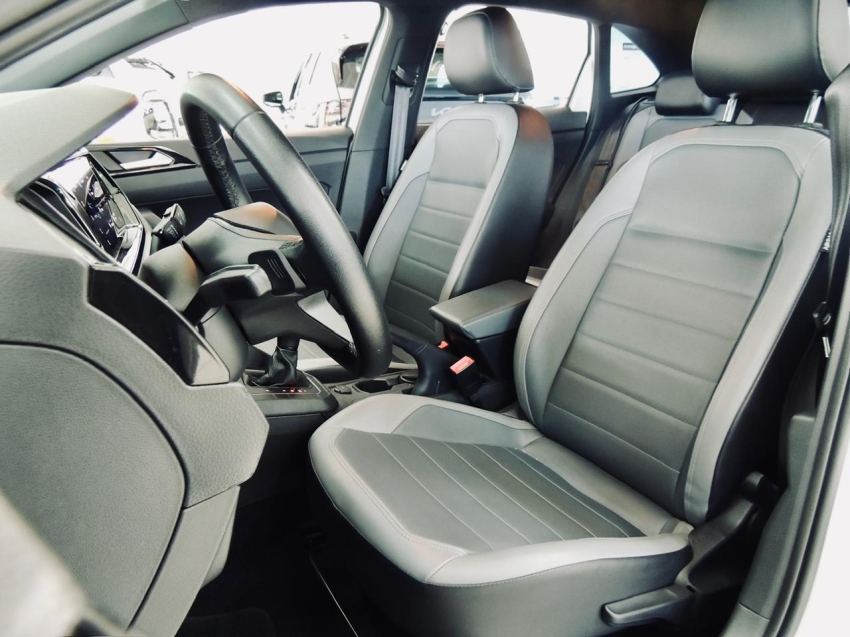 volkswagen nivus 1.0 200 tsi total flex highline automatico 4p 202129