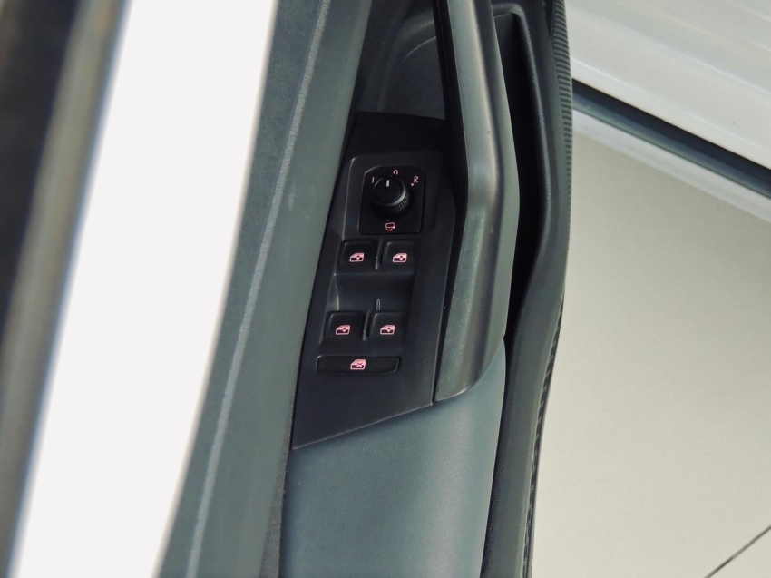 volkswagen nivus 1.0 200 tsi total flex highline automatico 4p 202127