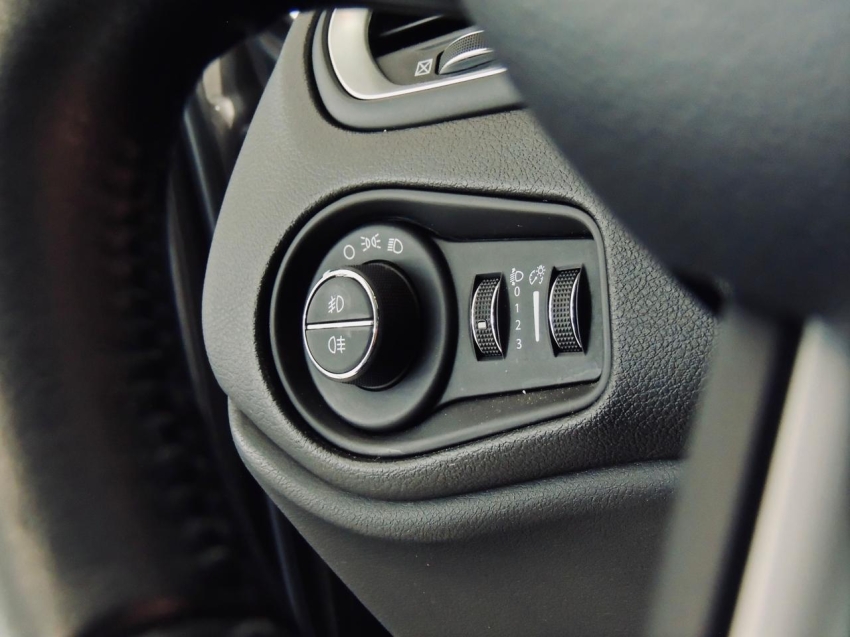 jeep renegade 1.8 16v flex longitude 4p automatico 202122