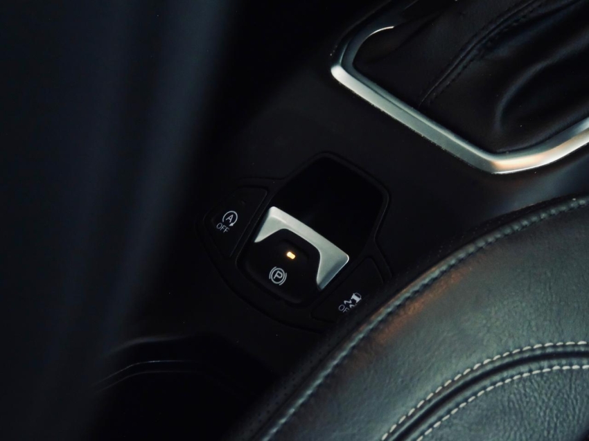 jeep renegade 1.8 16v flex longitude 4p automatico 202120