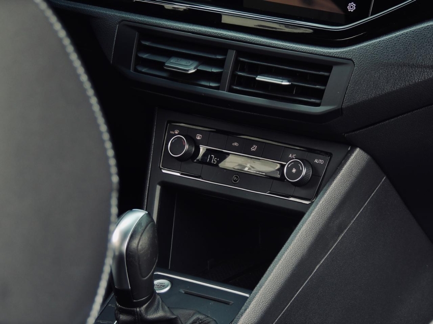 volkswagen nivus 1.0 200 tsi total flex highline automatico 4p 202220