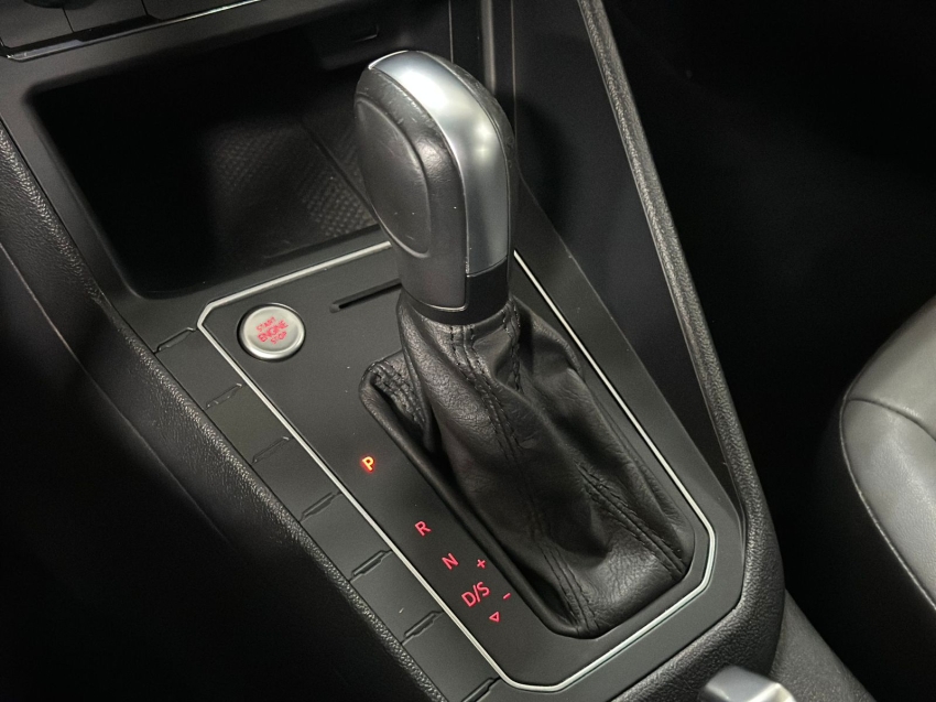 volkswagen nivus 1.0 200 tsi total flex highline automatico 4p 20228