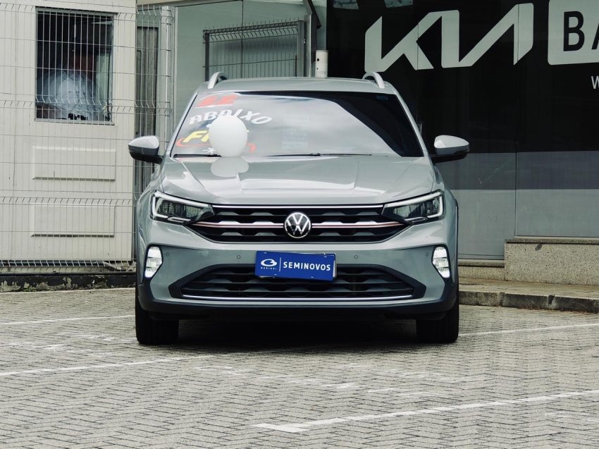 volkswagen nivus 1.0 200 tsi total flex highline automatico 4p 20223
