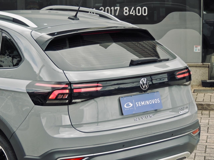 volkswagen nivus 1.0 200 tsi total flex highline automatico 4p 20227