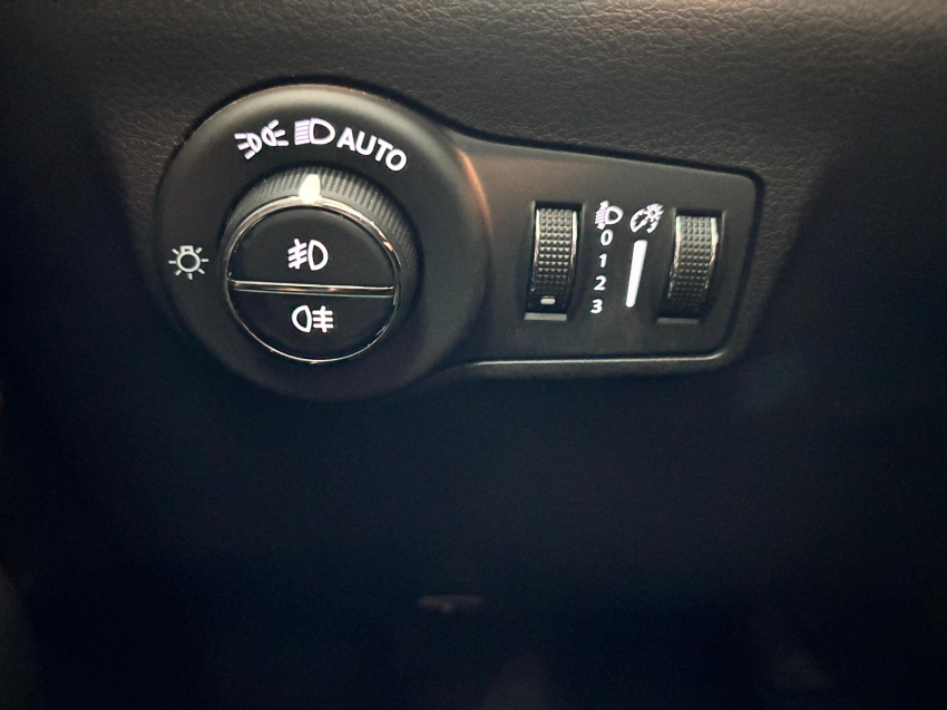 jeep compass 1.3 t270 turbo flex longitude at6 gasolina 4p automatico 202217