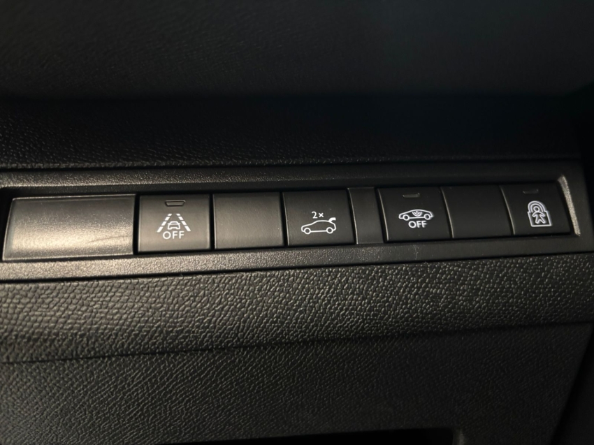 peugeot 3008 1.6 16v thp gasolina griffe automatico 4p 202215