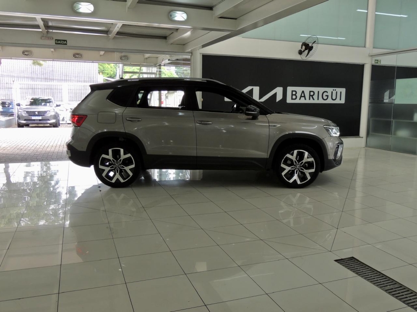 volkswagen taos 1.4 250 tsi total flex highline automatico 4p 202413