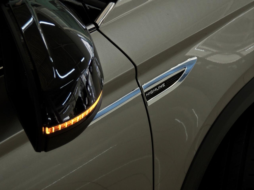 volkswagen taos 1.4 250 tsi total flex highline automatico 4p 202412