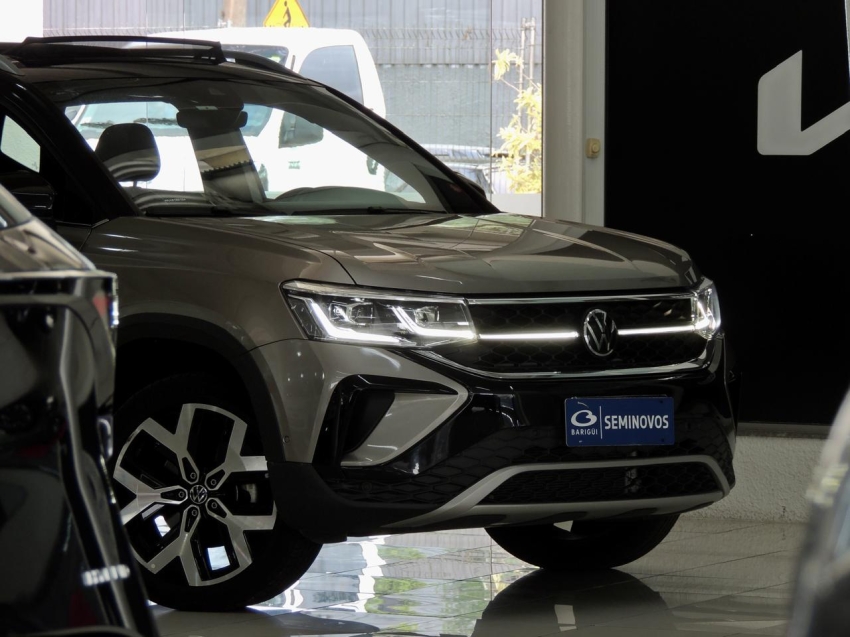volkswagen taos 1.4 250 tsi total flex highline automatico 4p 20242