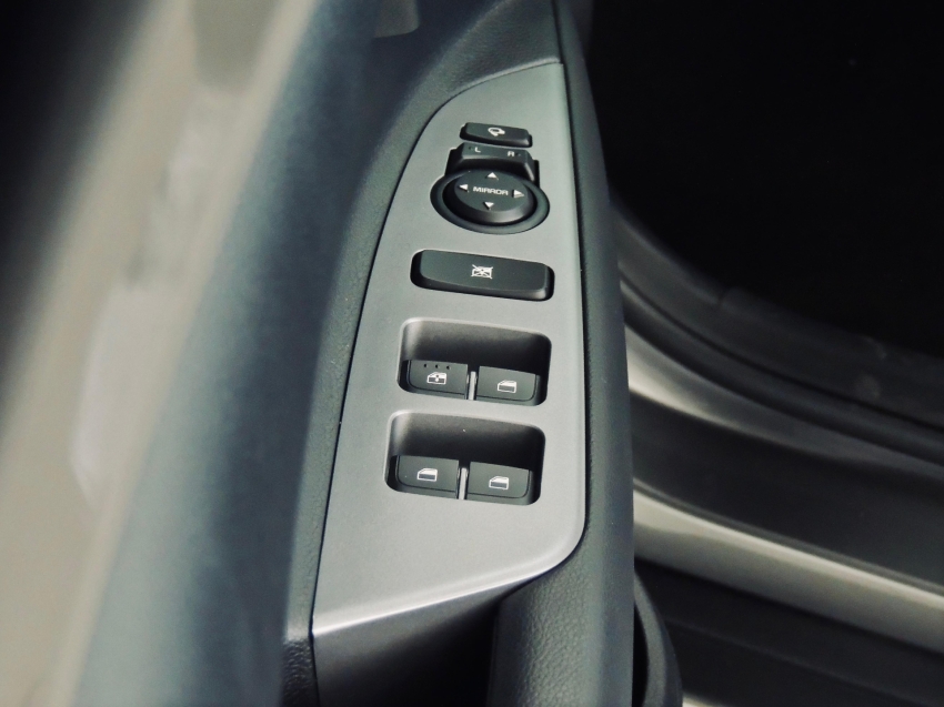 kia stonic 1.0 tgdi mhev sx automatico hibrido 4p 202524