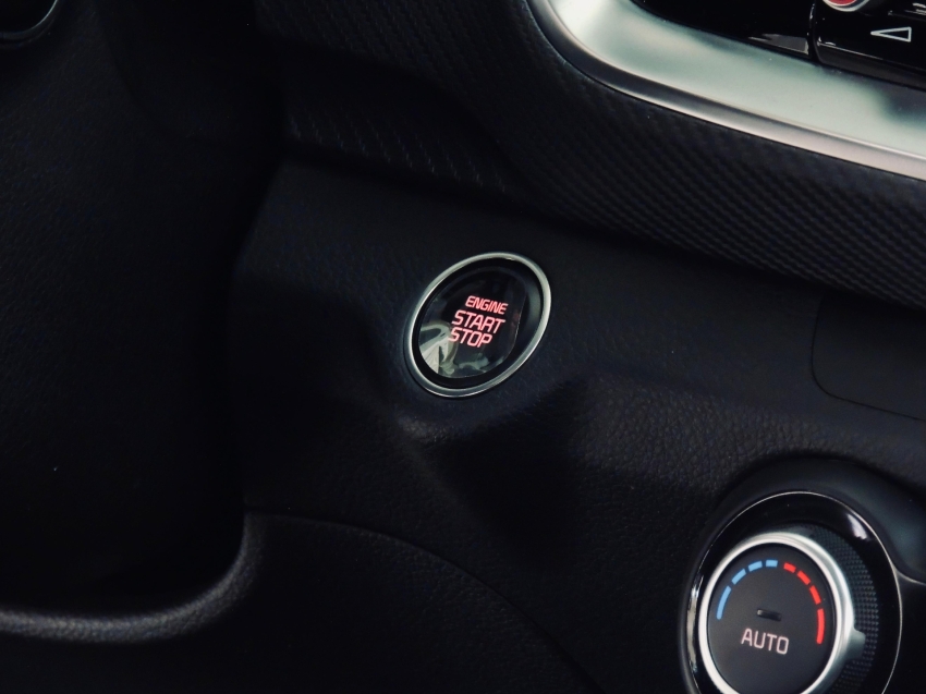 kia stonic 1.0 tgdi mhev sx automatico hibrido 4p 202520