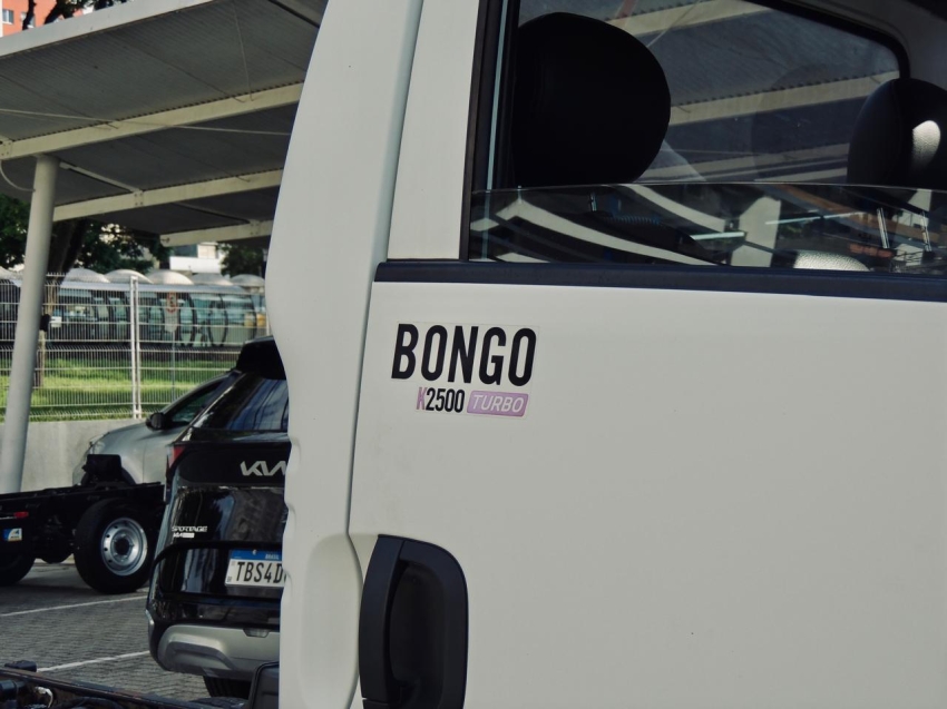 kia bongo k2500 diesel 2p manual 20202