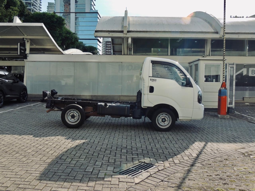 kia bongo k2500 diesel 2p manual 20207