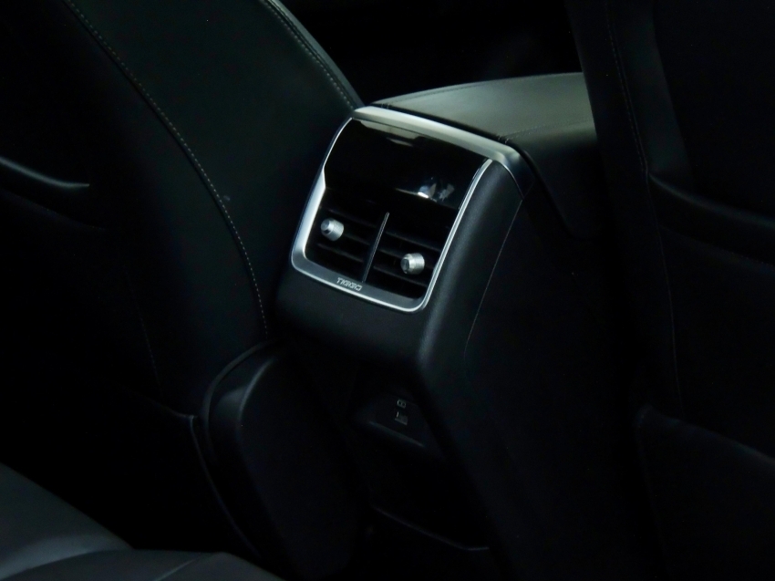 caoa chery tiggo 8 pro 1.5 tci plug-in hybrid dht hibrido 4p automatico 202433