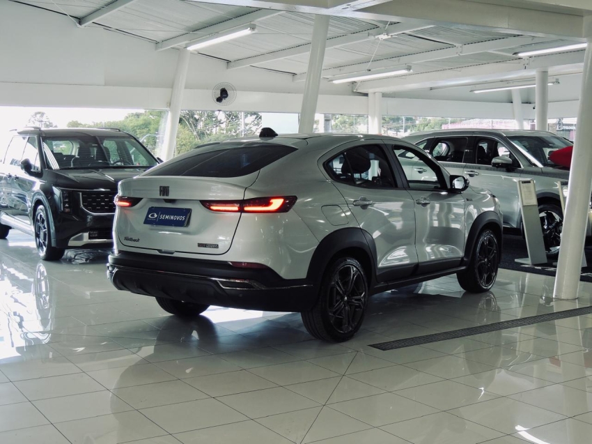 fiat fastback 1.3 turbo 270 flex limited edition at6 4p automatico 20239