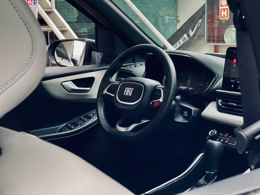 fiat fastback 1.3 turbo 270 flex limited edition at6 4p automatico 202415